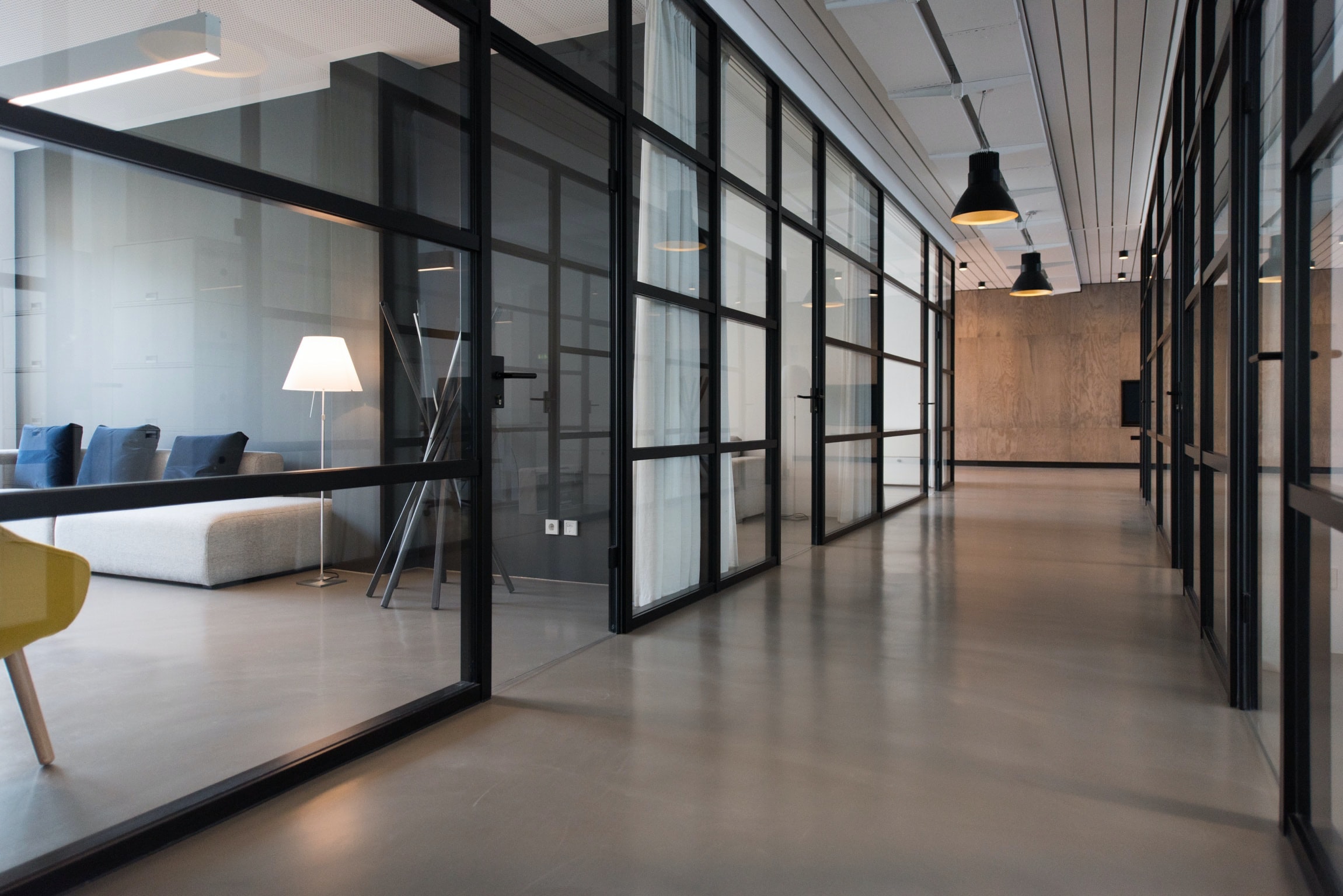 nastuh abootalebi yWwob8kwOCk unsplash Top 10 Office Interior Design Trends of 2022 6
