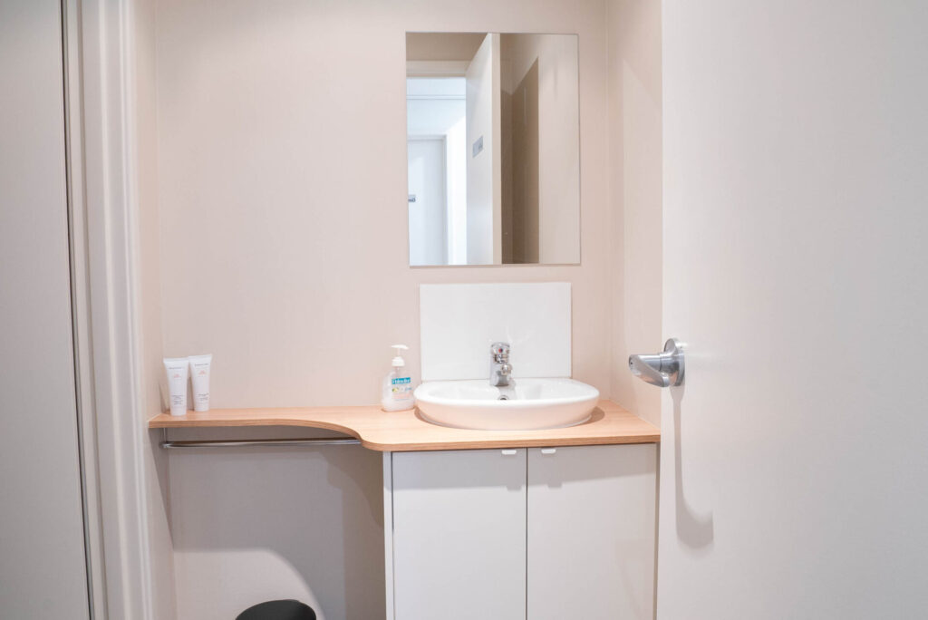 Perth Divorce Lawyers - office and bathroom fitout