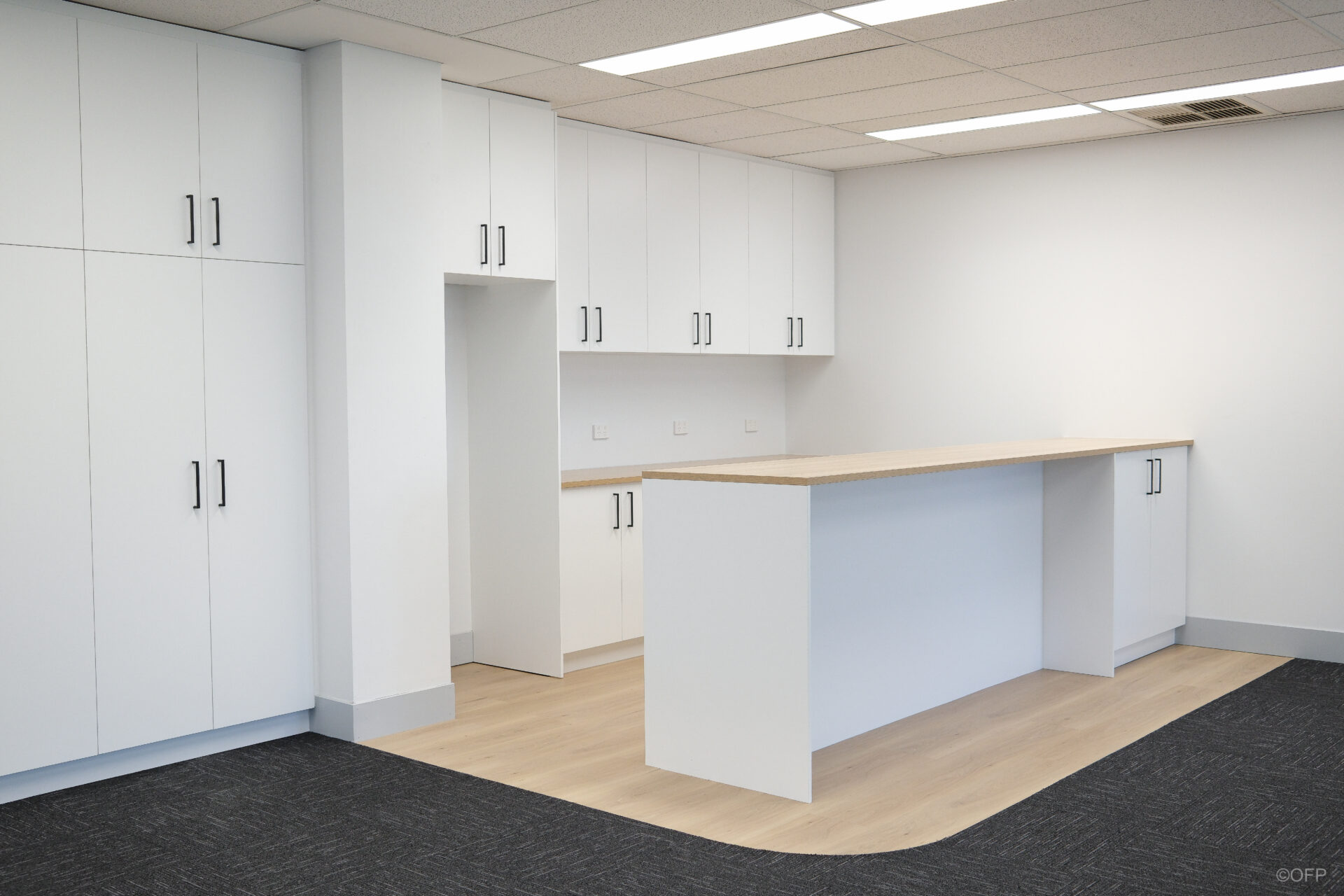 JLL46 11 scaled JLL 46 Parliament Place 5