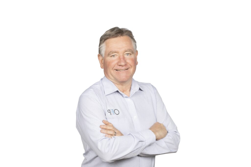 NEW Scott McGuire 04 scaled Scott McGuire 8 NEW Scott McGuire 04 scaled Scott McGuire 7